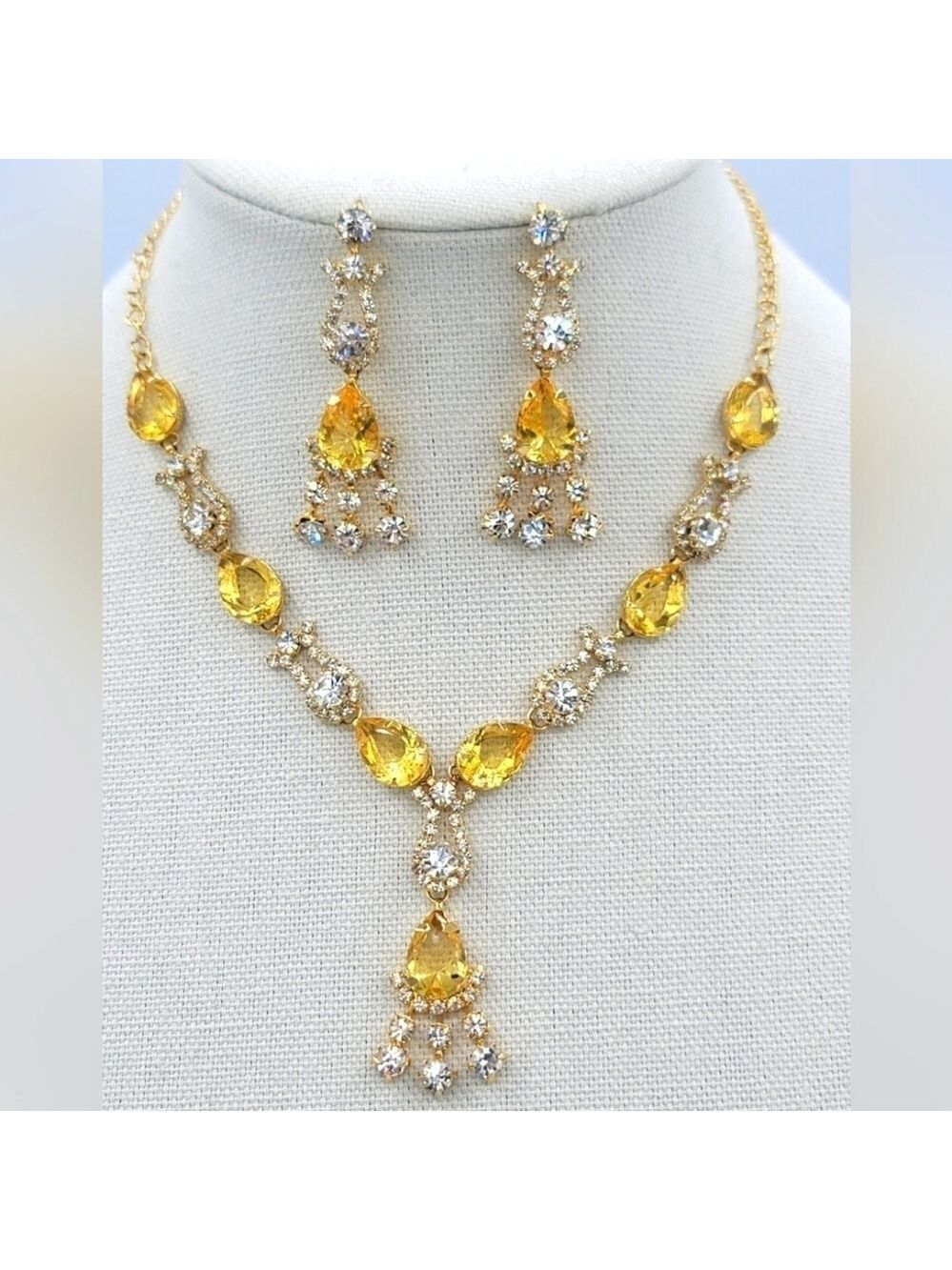 Yellow Necklace & Earrings Set #1524